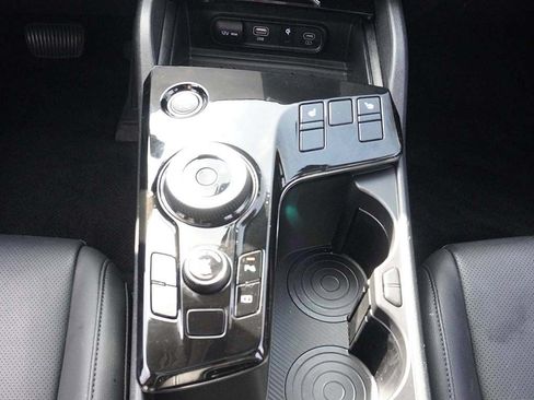 Used 2024 Kia Sportage EX w/ EX Premium Package AWD/4WD image 56