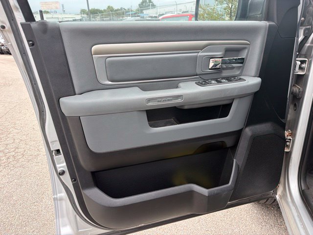 Used 2013 RAM 1500 Lone Star RWD image 9