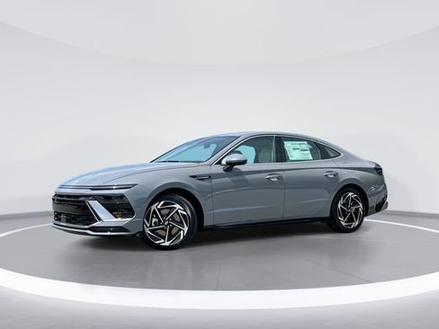 New 2026 Hyundai Sonata SEL FWD image 1