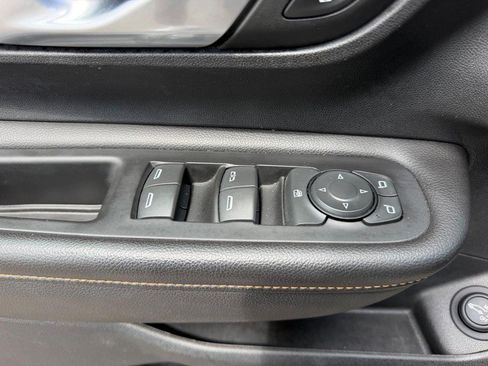 Used 2022 GMC Terrain AT4 w/ Infotainment Package II AWD/4WD image 20