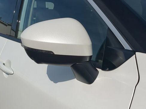 Certified 2025 Nissan Rogue SL w/ Tech Package AWD/4WD image 12