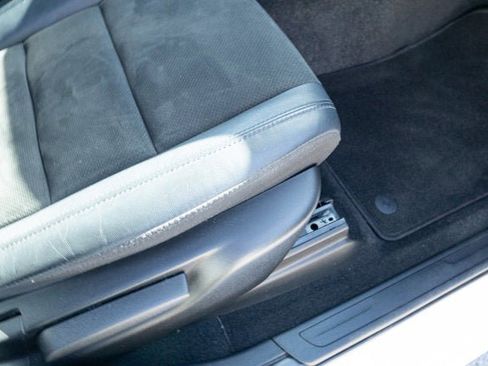 Certified 2021 Jeep Grand Cherokee Laredo X image 42