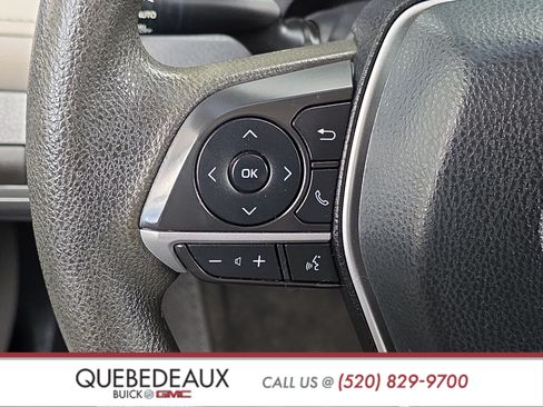 Used 2021 Toyota Camry LE FWD image 14