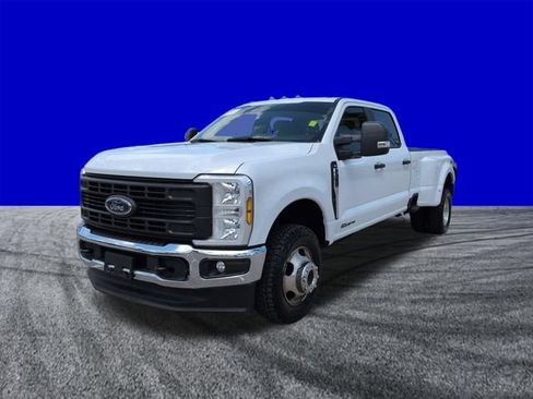 Certified 2024 Ford F350 XL w/ XL Chrome Package AWD/4WD image 7