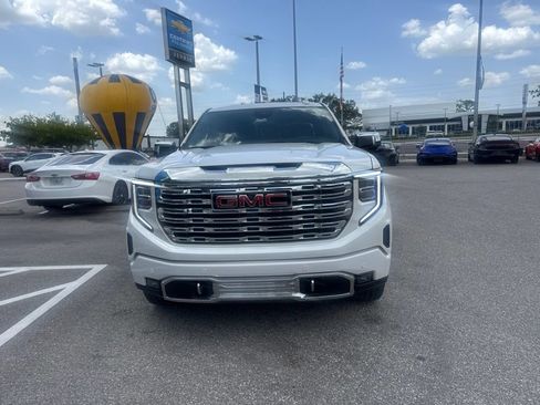 Used 2024 GMC Sierra 1500 Denali w/ Denali Reserve Package AWD/4WD image 2