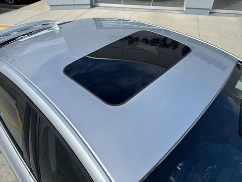 Used 2019 Ford Fusion SE w/ Equipment Group 151A image 13