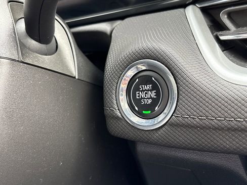 Used 2024 Chevrolet TrailBlazer LT image 19