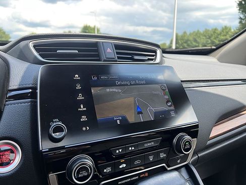 Used 2020 Honda CR-V Touring image 16