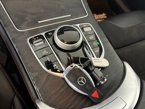 Used 2019 Mercedes-Benz GLC 43 AMG 4MATIC image 22