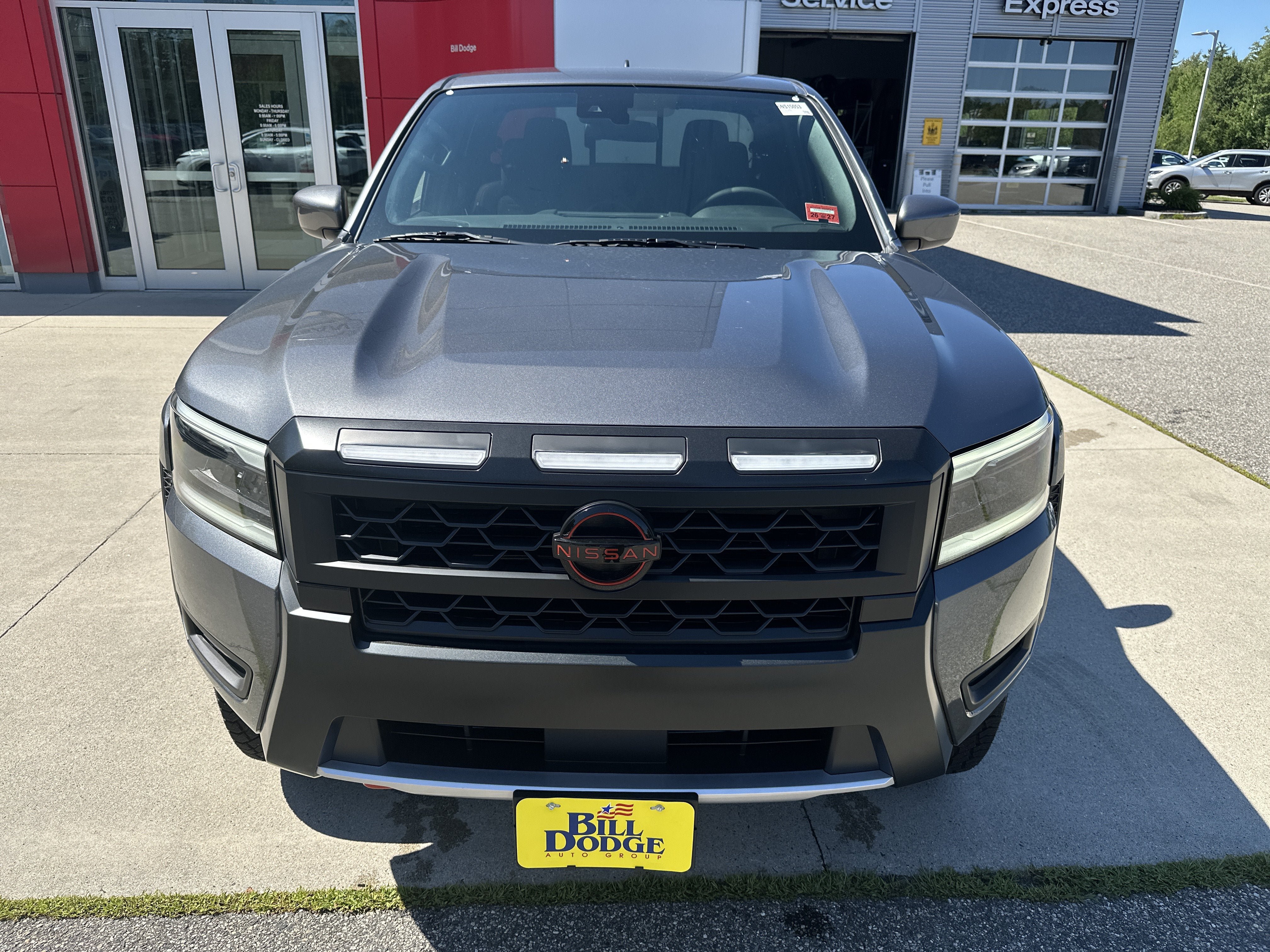 New 2026 Nissan Frontier PRO-4X w/ Tow Package AWD/4WD image 10