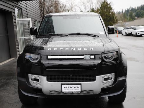 Certified 2025 Land Rover Defender 110 S image 4