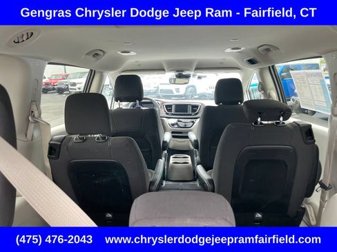 Certified 2024 Chrysler Voyager LX FWD image 29