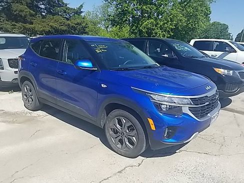 Certified 2024 Kia Seltos LX AWD/4WD image 1