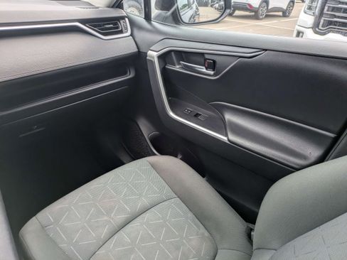 Used 2024 Toyota RAV4 XLE FWD image 16