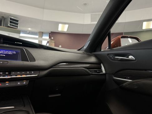 Used 2019 Cadillac XT4 Sport image 31