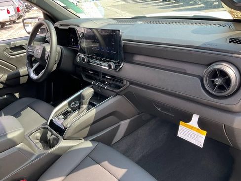 Certified 2025 Chevrolet Colorado Trail Boss image 19