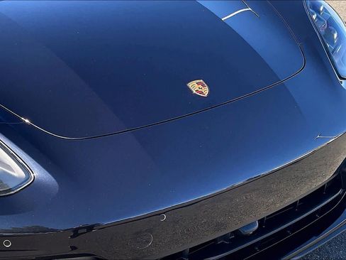 Used 2021 Porsche Panamera image 32