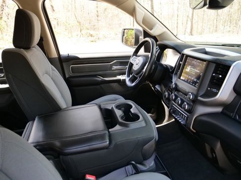 Used 2020 RAM 1500 Big Horn image 37