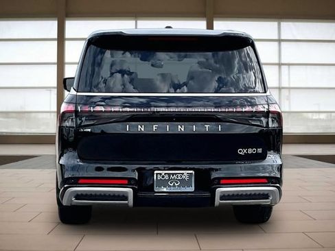 Used 2026 INFINITI QX80 Luxe w/ Cargo Package AWD/4WD image 4