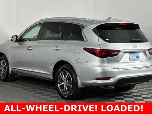 Used 2020 INFINITI QX60 Luxe w/ Essential Package image 6
