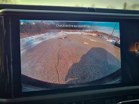 Certified 2025 Jeep Wrangler Sport S image 16