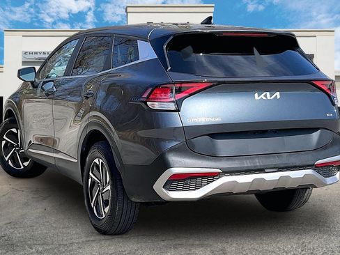 Used 2023 Kia Sportage LX AWD/4WD image 12