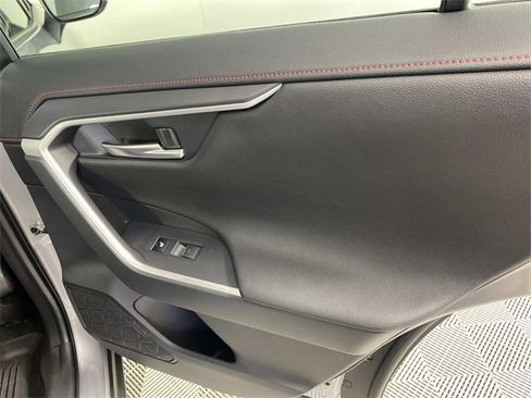 Used 2025 Toyota RAV4 XSE image 28