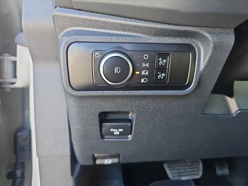 New 2025 Ford Bronco Outer Banks image 19