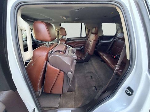 Used 2017 Chevrolet Tahoe Premier AWD/4WD image 31