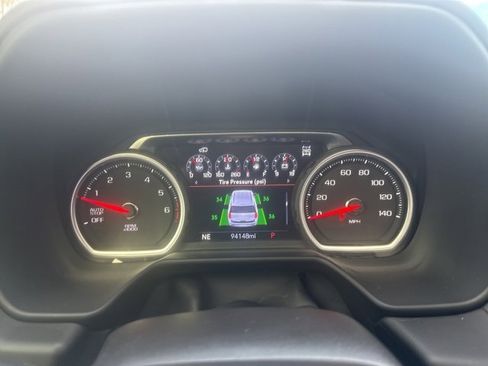 Used 2021 Chevrolet Tahoe Z71 w/ Z71 Off-Road Package image 28