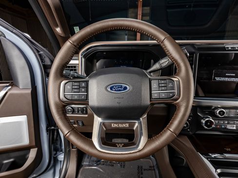 Used 2026 Ford F350 King Ranch w/ Chrome Package image 20