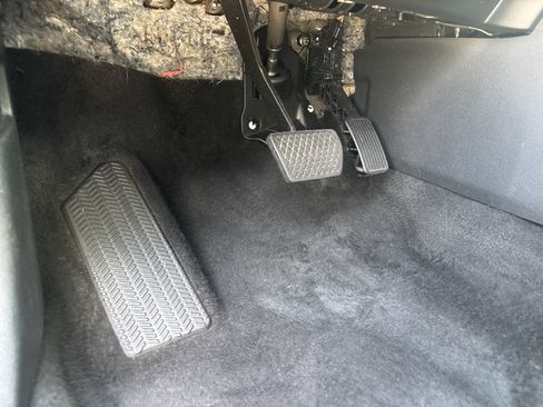 Used 2023 Honda CR-V EX-L image 18