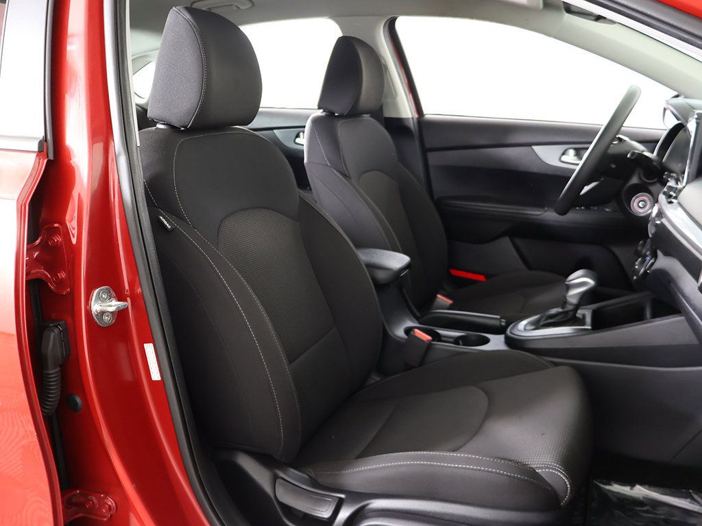 Used 2019 Kia Forte LXS FWD image 26