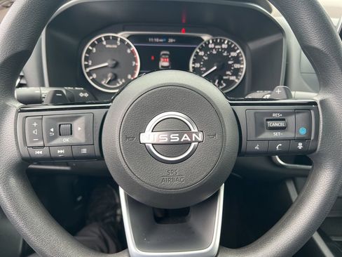 Certified 2023 Nissan Rogue SV image 60