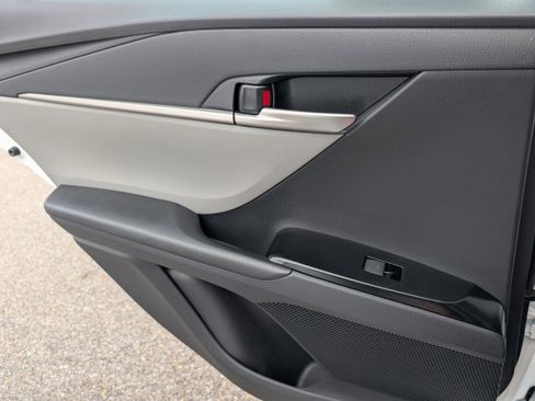 New 2026 Toyota Camry SE image 27