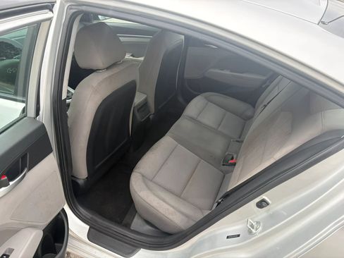 Used 2020 Hyundai Elantra Value Edition FWD image 8
