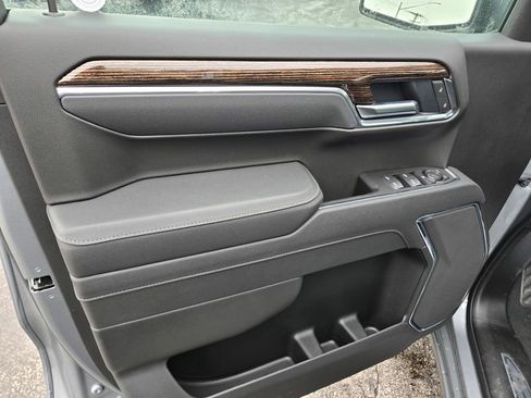 New 2026 GMC Sierra 1500 Elevation image 24