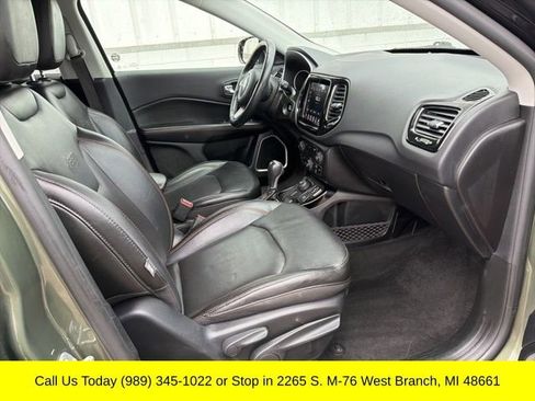 Used 2018 Jeep Compass Limited image 37