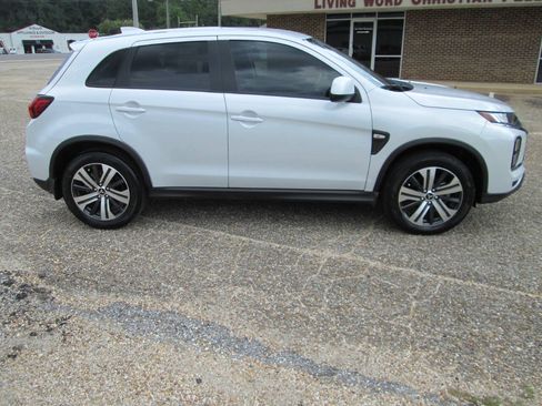 Used 2025 Mitsubishi Outlander Sport ES AWD/4WD image 67