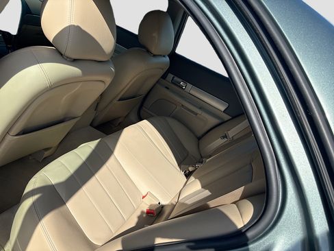 Used 2006 Lincoln LS image 16