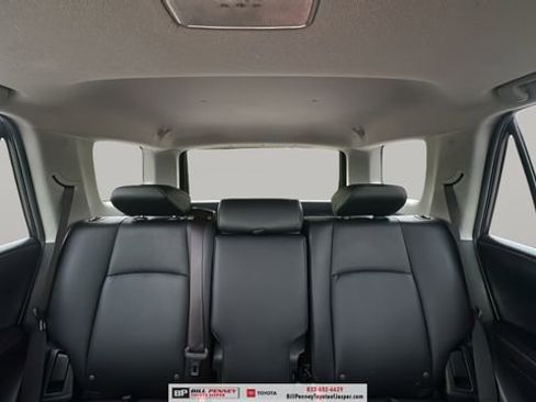 Used 2019 Toyota 4Runner TRD Off-Road Premium image 18