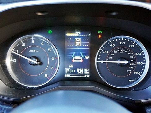 Used 2022 Subaru Crosstrek 2.5i Limited w/ Moonroof Package 1 image 35