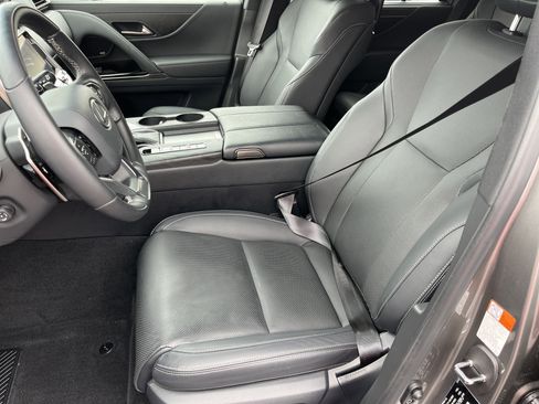 Used 2024 Lexus LX 600 4WD w/ Appearance Package image 20