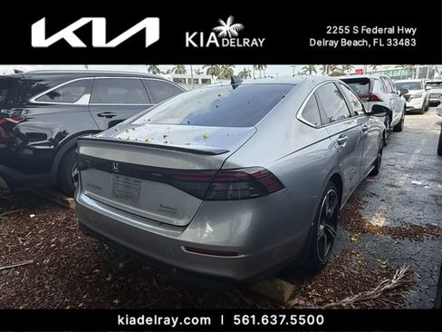 Used 2023 Honda Accord Sport image 2