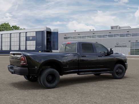 New 2026 RAM 3500 Tradesman AWD/4WD image 4