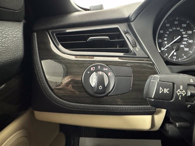 Used 2016 BMW Z4 sDrive28i RWD image 17