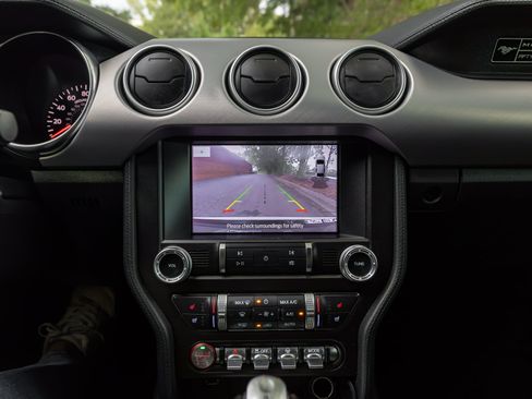 Used 2020 Ford Mustang GT Premium RWD image 11