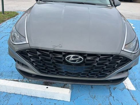 Certified 2023 Hyundai Sonata SEL FWD image 2