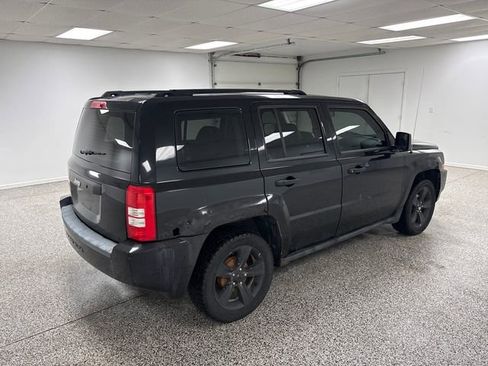 Used 2009 Jeep Patriot Sport image 7