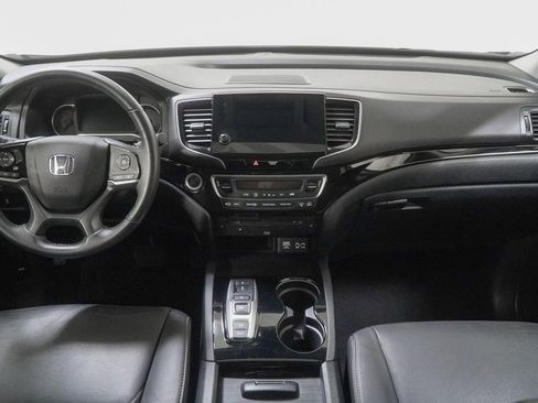 Used 2022 Honda Pilot Touring image 25
